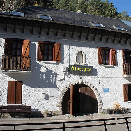 Albergue De Canfranc Estacion Exterior photo